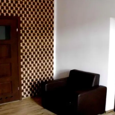 Central Apartments شقة بوزنان