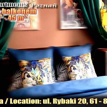 شقة Central Apartments بوزنان