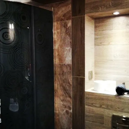Central Apartments شقة بوزنان