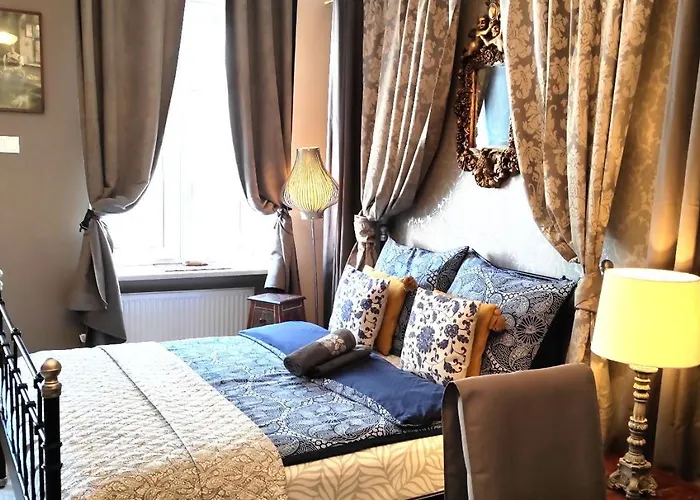 Central Apartments 公寓