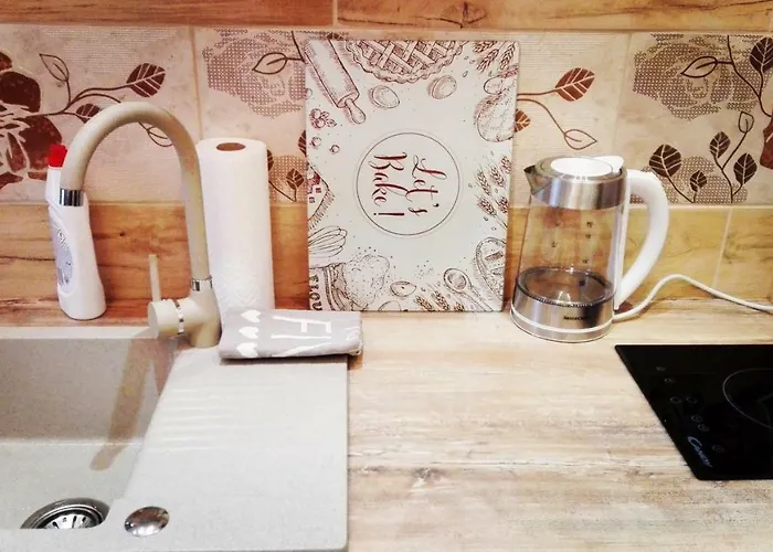 Central Apartments アパート