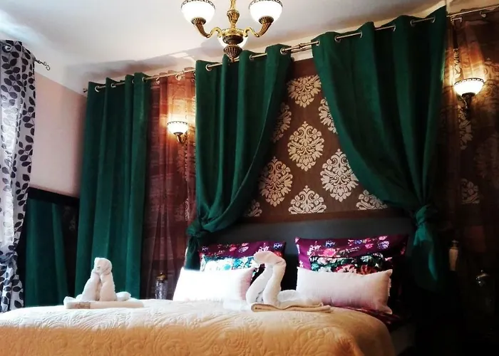 Central Apartments 波兹南